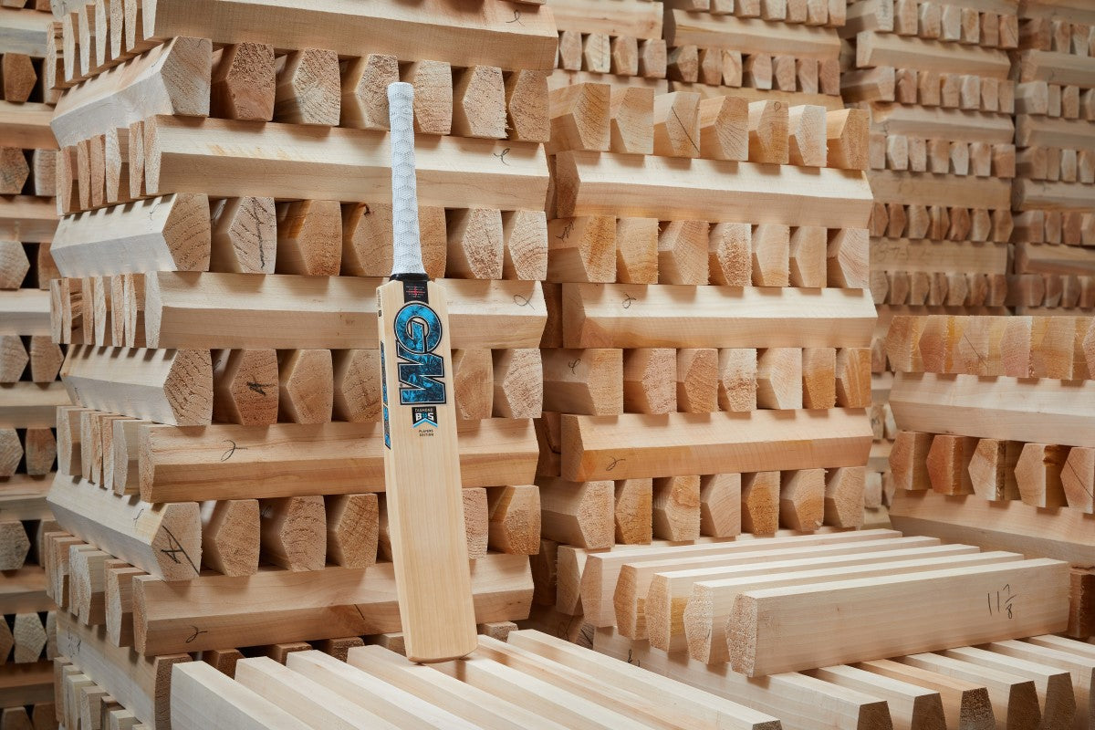 Gunn & Moore GM Ben Stokes Pro Players Edition Cricket Bat With Protective Case — Prime English Willow · SH Senior Full Size · DXM · ToeTek · GMNow