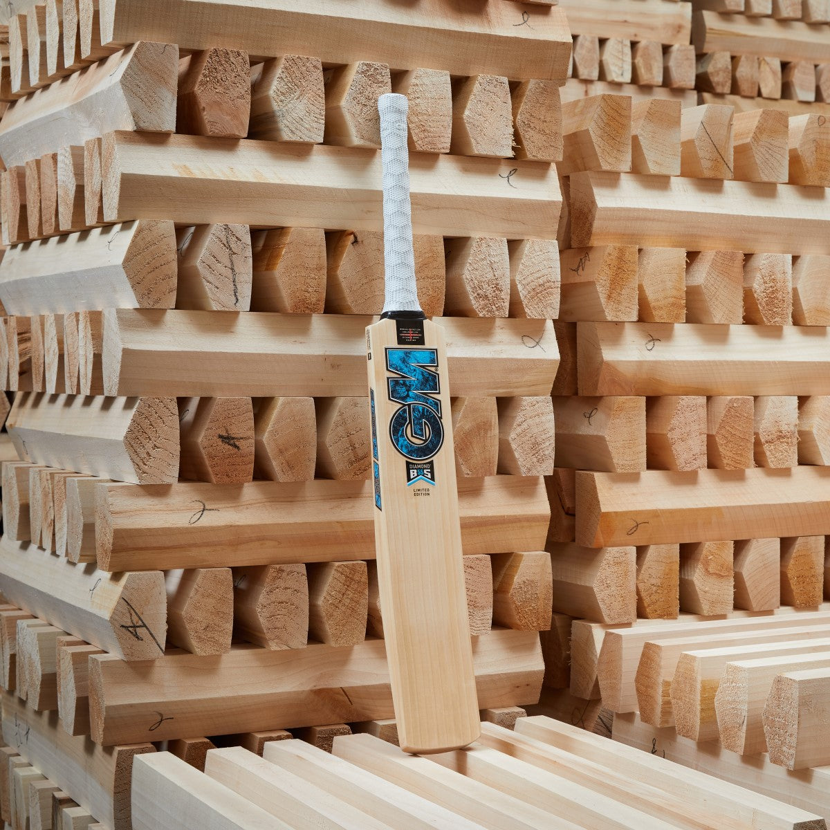 GM Diamond L540 Cricket Bat — Ben Stokes Livery · Prime English Willow · SH Senior Full Size · DXM · ToeTek · GMNow